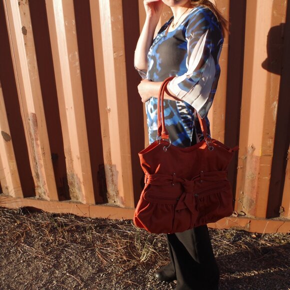 Big Vintage Burnt Orange Hand Bag - Picture 8 of 13